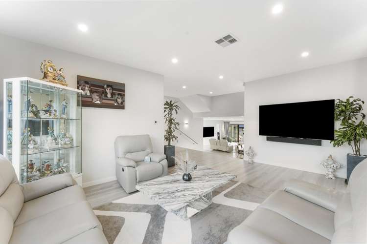 13 Michael Richard Place East Tamaki Heights_12