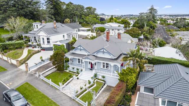 65 Quadrant Road Onehunga_2