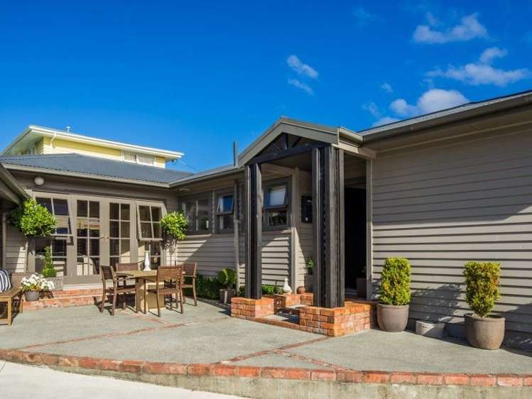 92 Kahu Road Paremata_16