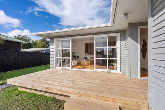47 Clotworthy Crescent Onerahi_4