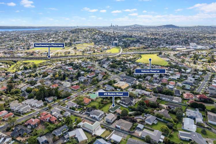 25 Batkin Road New Windsor_12