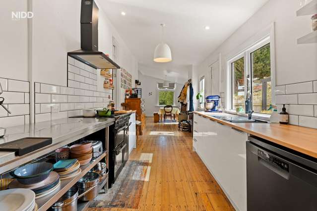 20 Manuka Street Ravensbourne_1