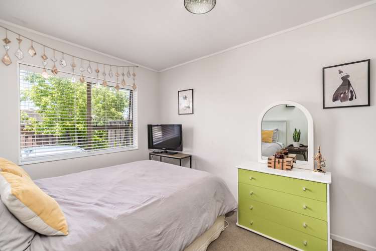 2/74 Wellington Street Howick_9