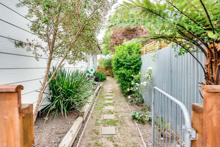 4 Otatara Road Taradale_10