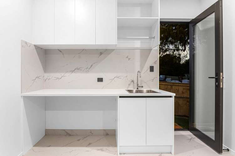 7 Weetman Drive Browns Bay_18