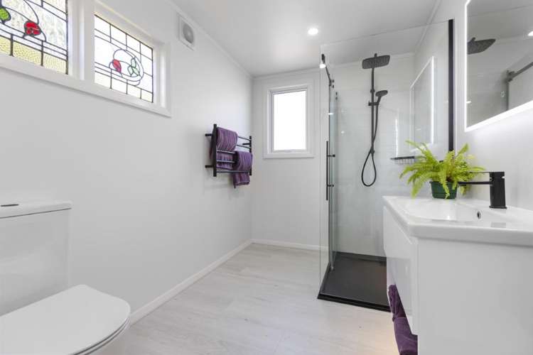 55 Wallace Place Westown_15