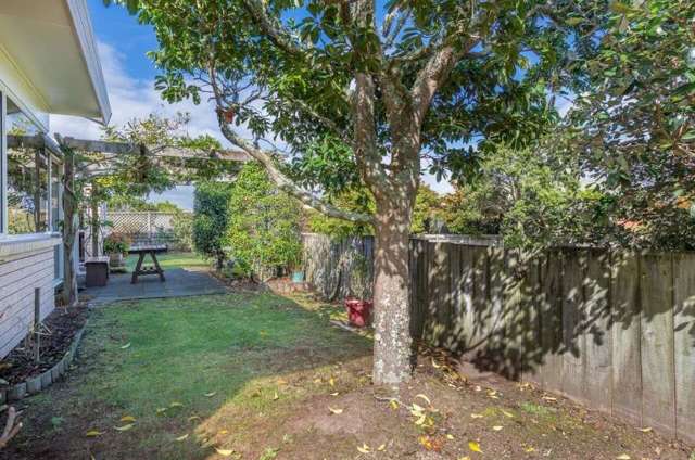 63 Lakeside Drive Orewa_2