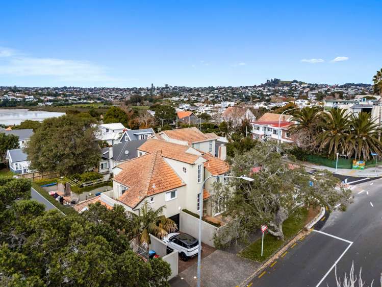 55 St Stephens Avenue Parnell_14