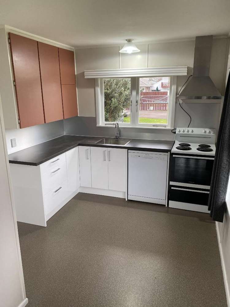 33B Scott Avenue_0