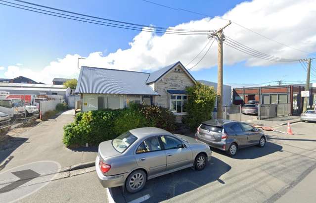 10 Clarkson Ave City Centre_1