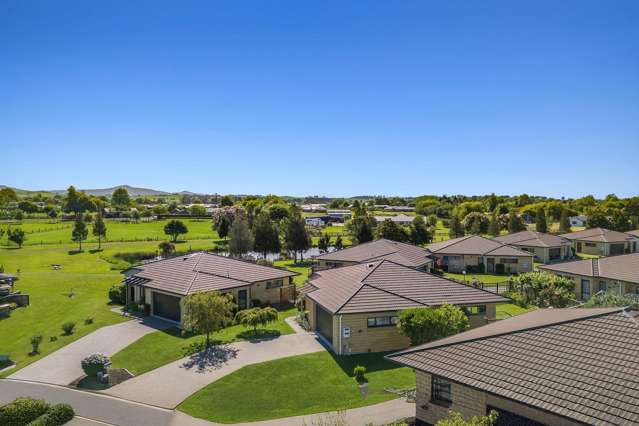 Easy living with a view - Parkside perfection