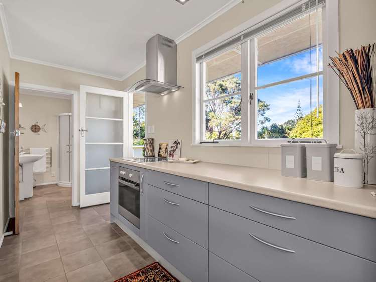 33 James McLeod Road Shelly Beach Helensville_10