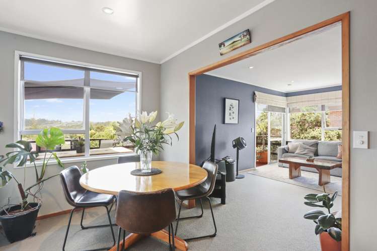 61 Forest Hill Road Henderson_3