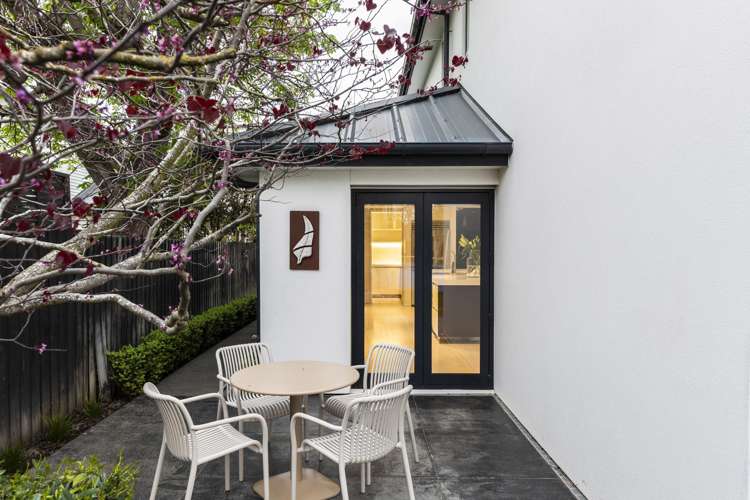 8 Wai-Iti Terrace Burnside_37