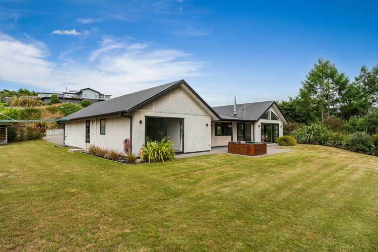 55 Stewart Glen Acacia Bay_3