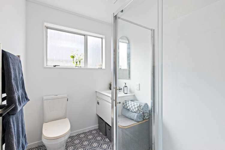 9/171 Queens Drive Lyall Bay_6