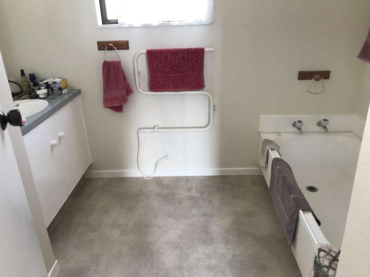 24 Carew Street Nawton_12