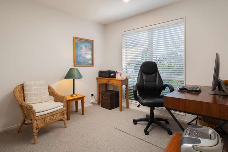 10 Windsor Close Springlands_15