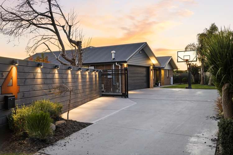4 Sarah Court Rototuna_1