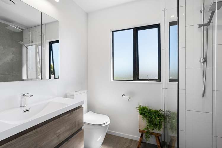 13a Wellesley Road Mangere Bridge_10