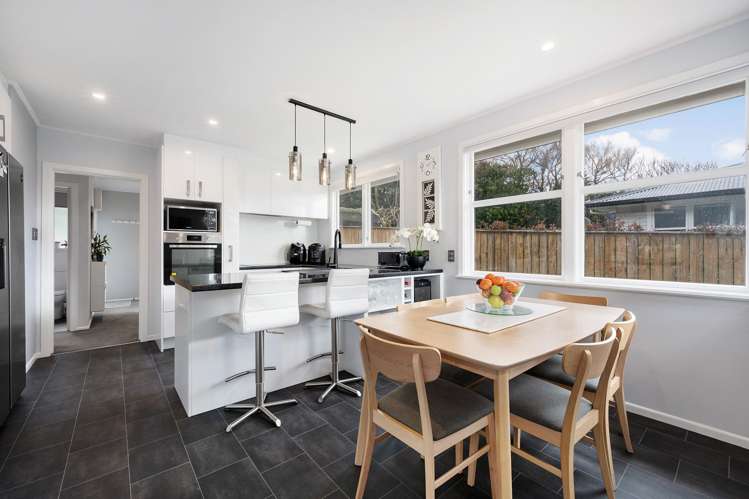 6 Jay Street Paparangi_2