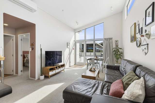 3/9 Broderick Road Johnsonville_2