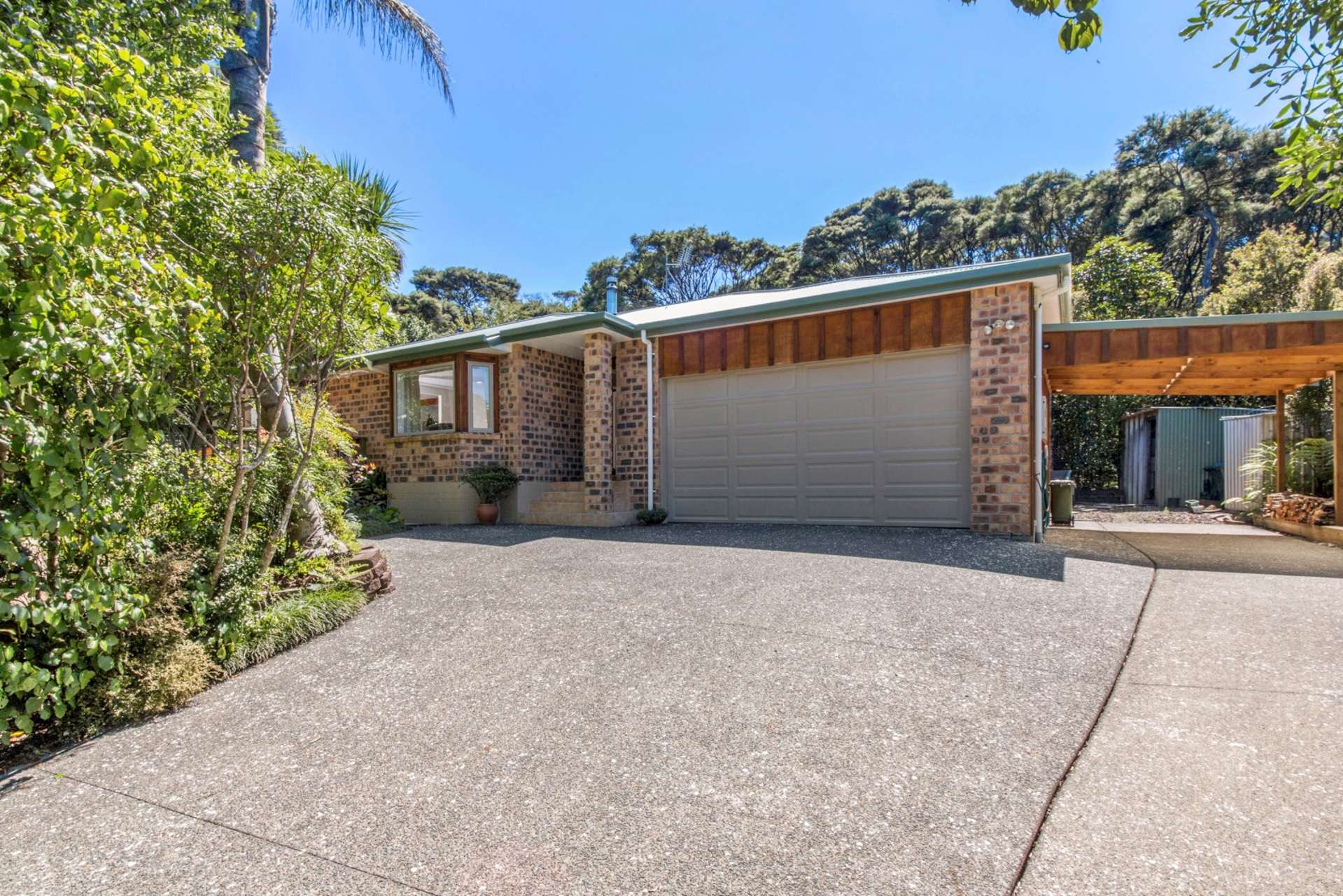 6 Chenery Road Red Beach_0