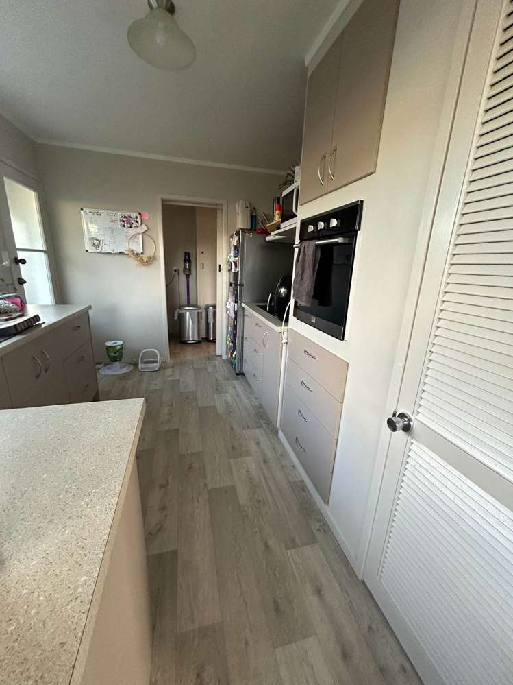 2/60 Riverside Road Orewa_5