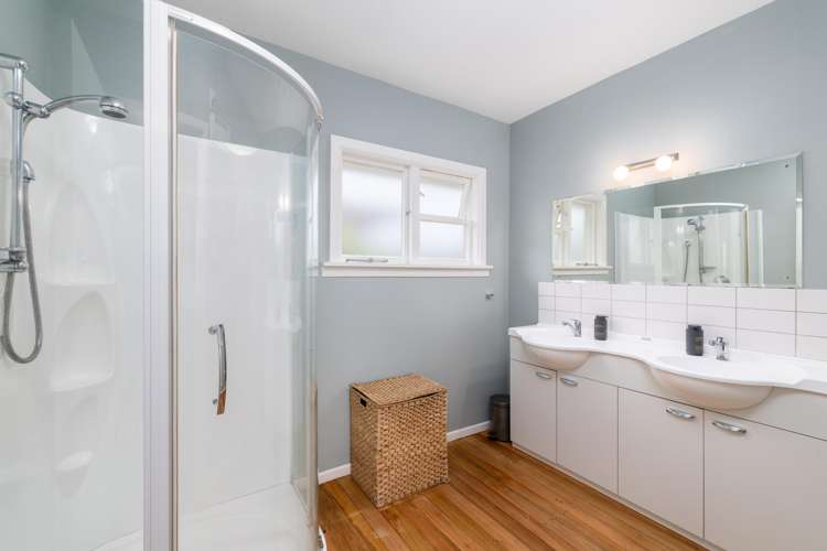 27 Whero Avenue Diamond Harbour_18