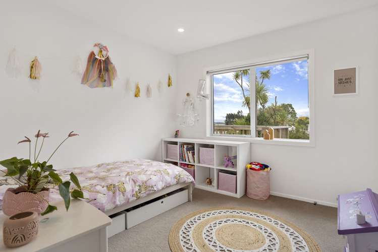 162a Glengarry Road Glen Eden_14