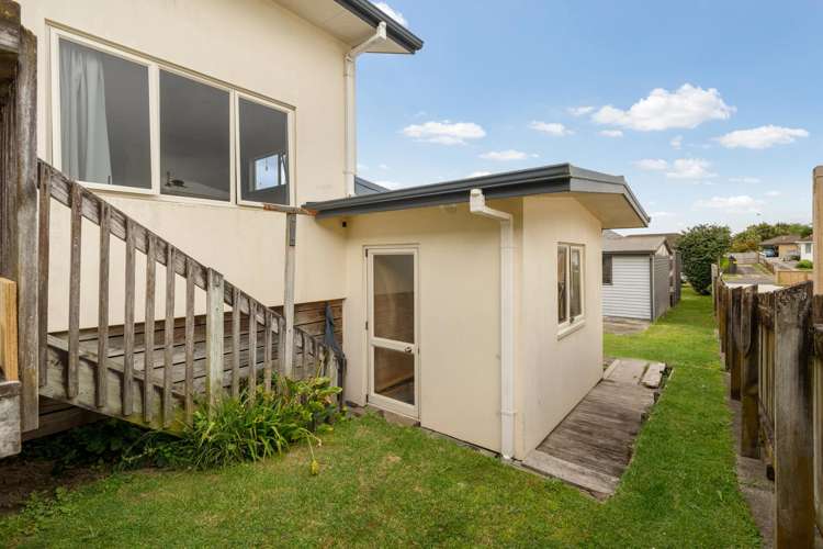 19 Twentyfirst Avenue Gate Pa_18