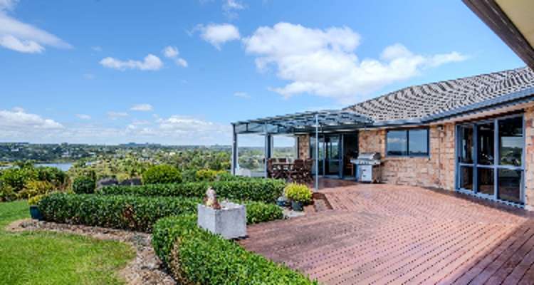 15 Newton Watts Drive_0