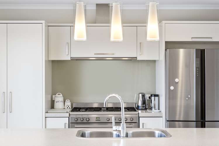 44 Contour Avenue Pyes Pa_8