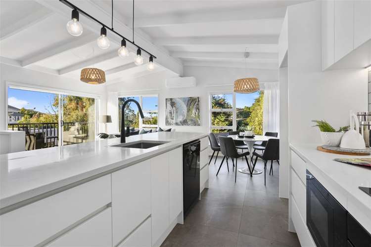 1/237 Rangatira Road Beach Haven_1