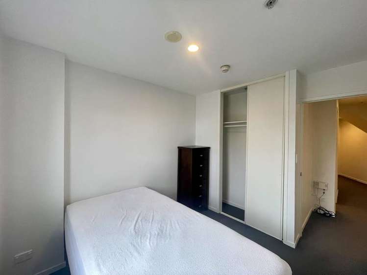 614/421 Queen Street 10015_5