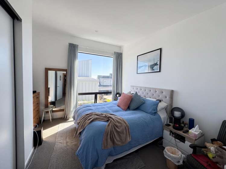 9/4 Glen Atkinson Street St Heliers_8