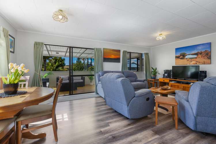 11 Whitecaps Place Hihi_10