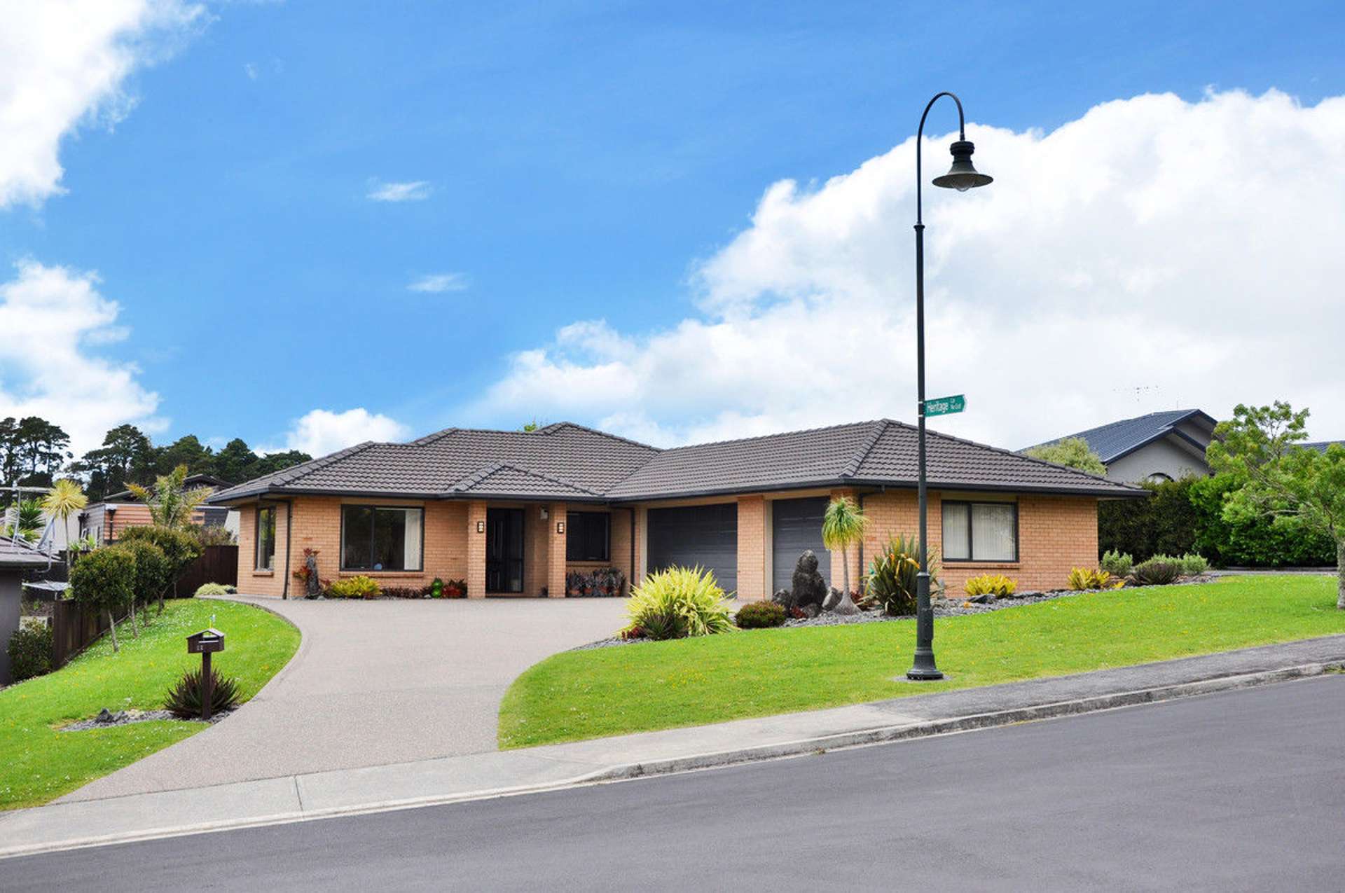 22 Ashmore Crescent Warkworth Rodney Houses for Sale One Roof