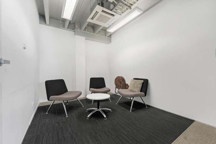 132 Hurstmere Road Takapuna_6