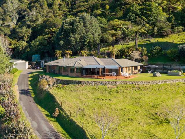 Warmth, Quality And Breathtaking Views!
