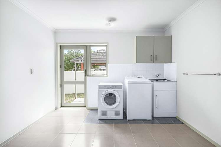 63a Te Manatu Drive Huntington_13