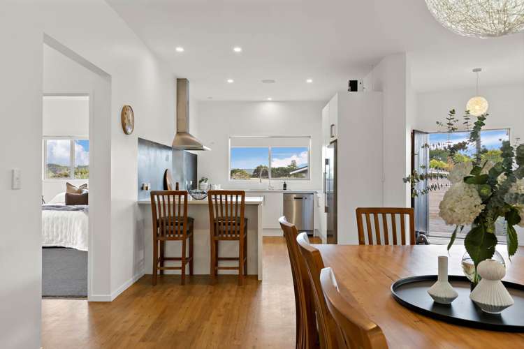 58 Coster Road Muriwai_10