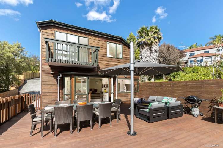 2/67 Raleigh Road Northcote_8