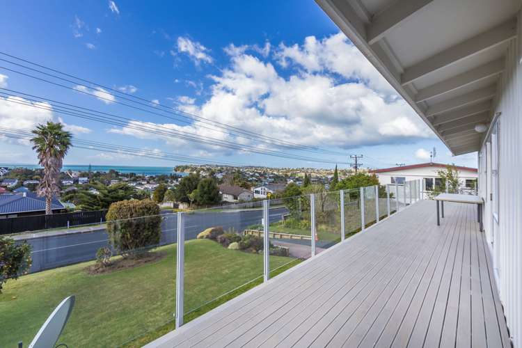 46 Brightside Road Stanmore Bay_3