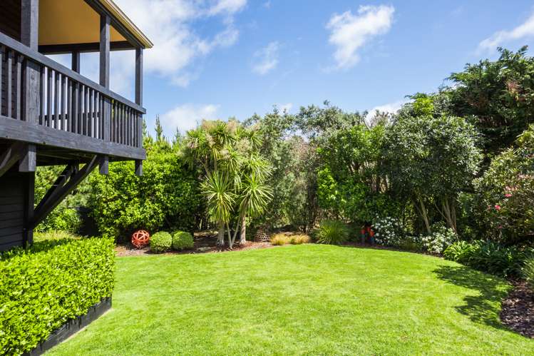 2 Harbour Park Terrace Khandallah_21