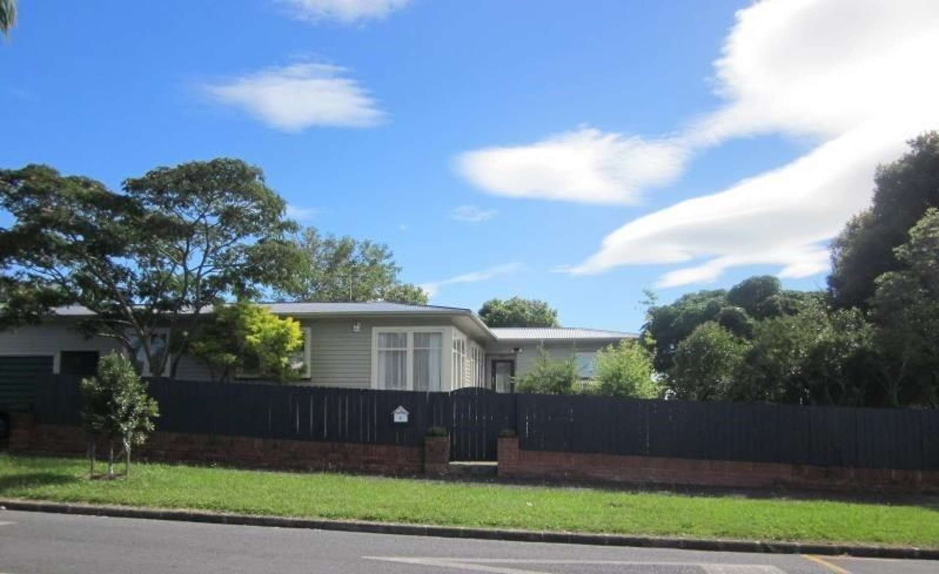 1 Fairlands Avenue Waterview_0