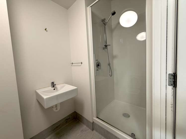 5/3 Workspace Drive Hobsonville_7