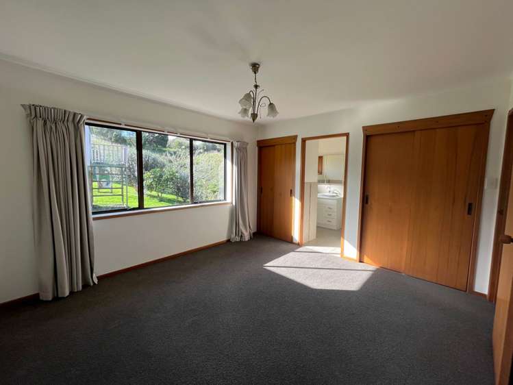 10 Wairere Road Waitakere_13