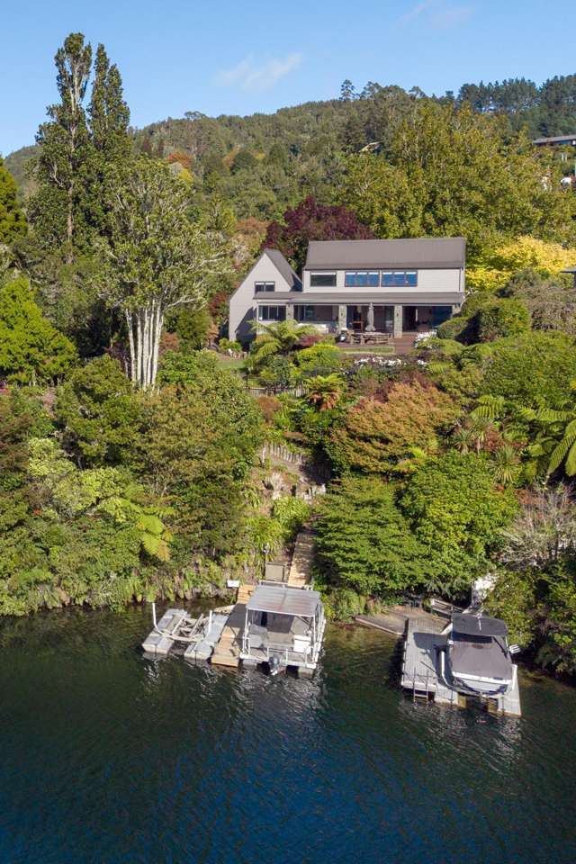 11 Calder Road Lake Okareka_4