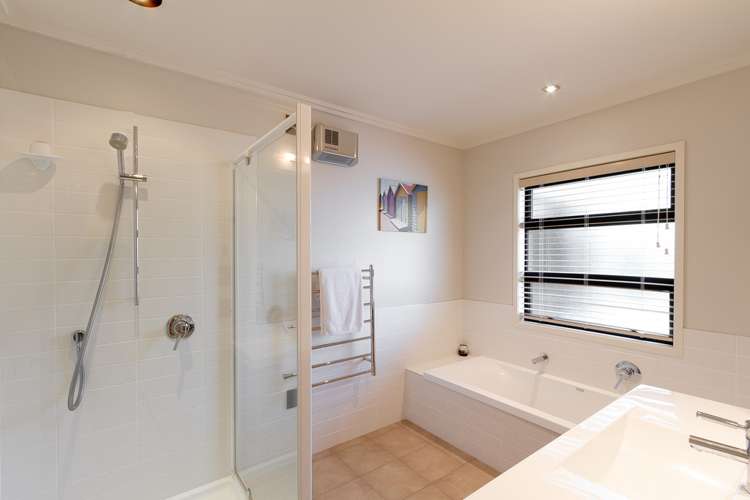 10 Pacific Avenue Poraiti_11